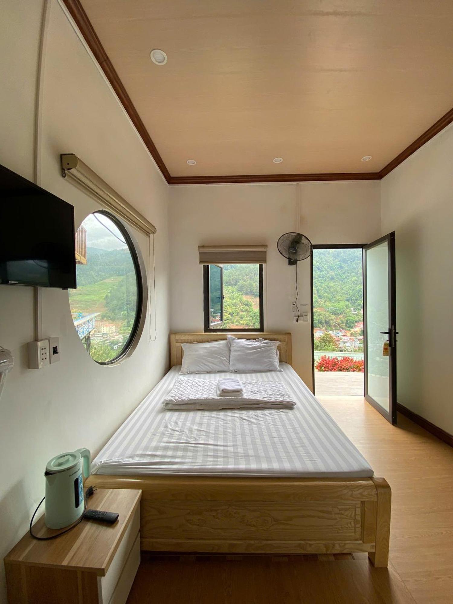 Nha Tren Doi - Windy Hill Hotel Mu Cang Chai Eksteriør billede
